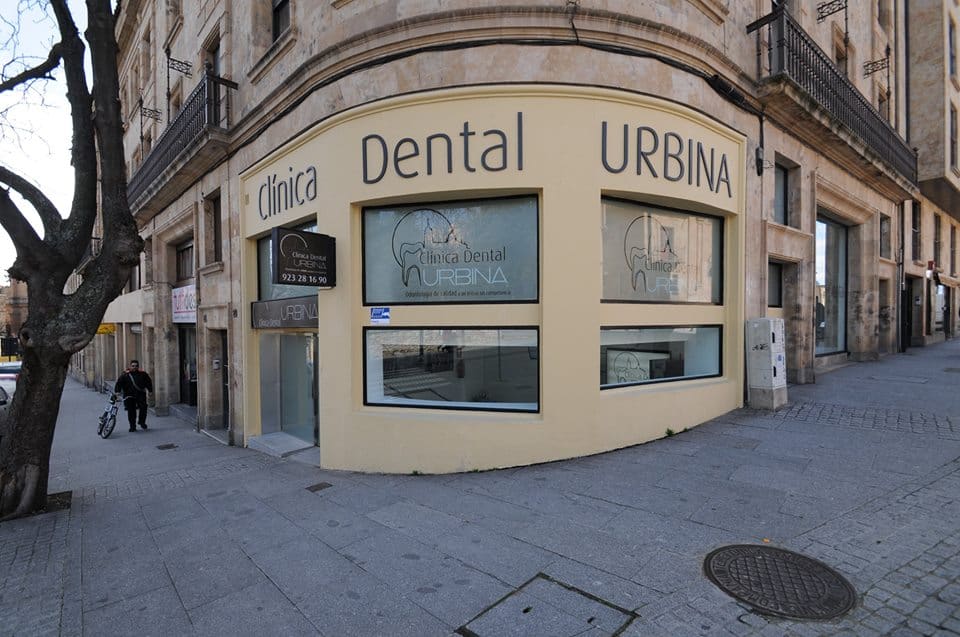 por-fuera-3 Clinica Dental Urbina