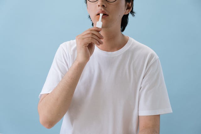 como se contagia el herpes labial (2)